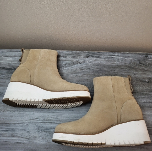 Cole Haan Zerogrand City 50mm Suede Wedge Ankle Boots Latte Size 8.5B - Picture 5 of 10